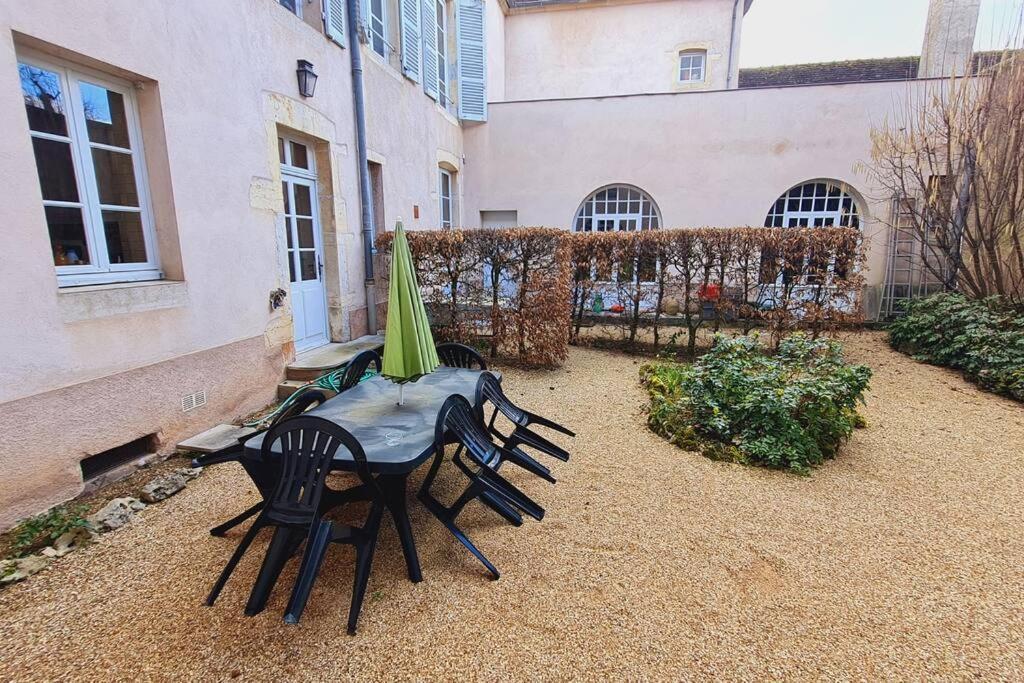 Hotel Bouchardine - Centre - Parking Gratuit - Hospices Beaune  Esterno foto