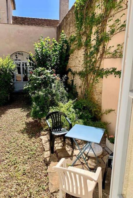 Hotel Bouchardine - Centre - Parking Gratuit - Hospices Beaune  Esterno foto